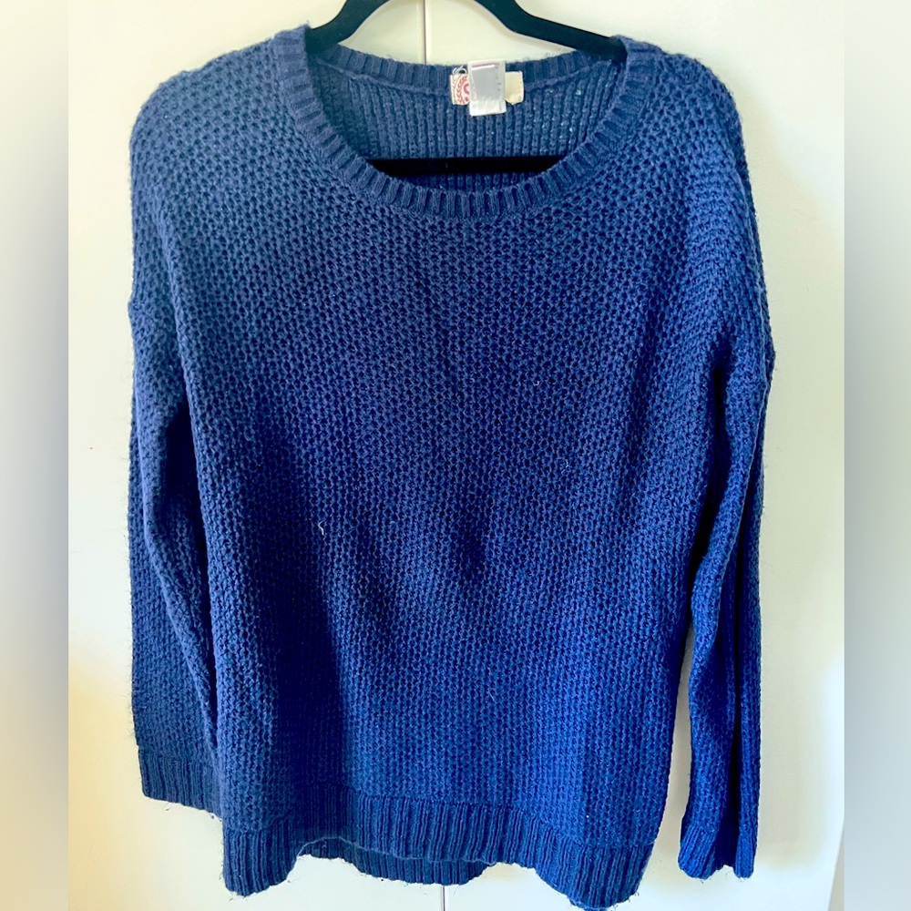 Knit sweater